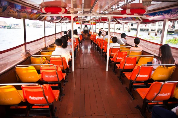 泰国曼谷 2010年1月4日 曼谷轮渡船 — 图库照片