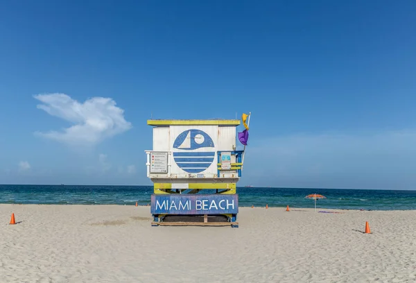 Miami Usa August 2014 Miami Beach Sign Lifeguard Hut South — Stock Photo, Image