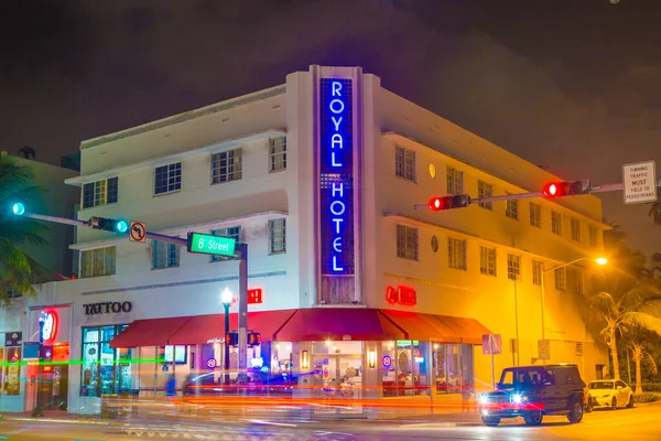 Miami Usa Sierpnia 2014 Widok Nocny Ocean Art Deco Hoteli — Zdjęcie stockowe