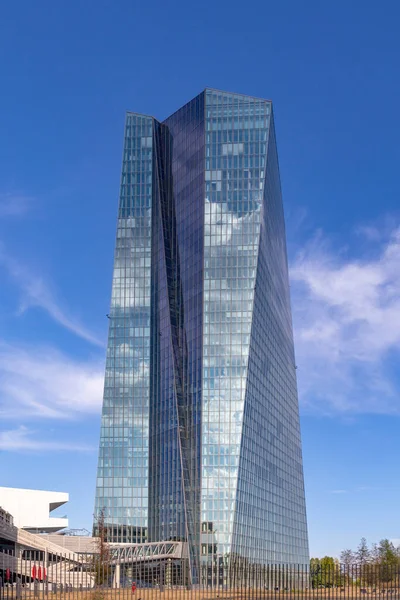 Frankfurt Alemanha Agosto 2022 Novo Edifício Banco Central Europeu Frankfurt — Fotografia de Stock
