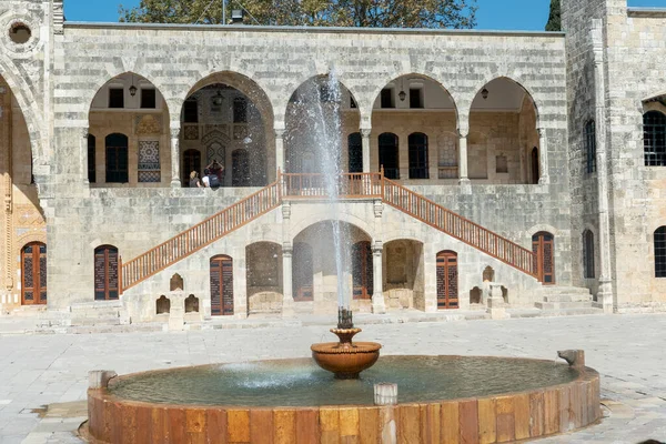 レバノンのビテディネ 10月12 2019 公式レバノンの夏の住居 ベテディネ宮殿 レバノンのベテディネにある19世紀の宮殿 — ストック写真