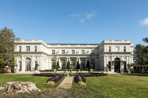 Newport Rhode Island Sep 2017 Exterior View Historic Marble House — Stock Photo, Image