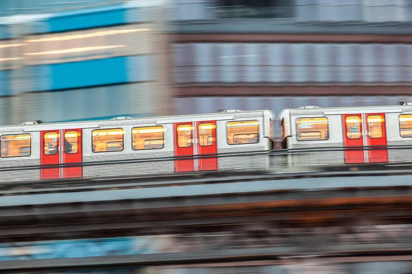 Comboio Bahn Com Velocidade Hamburgo Alemanha — Fotografia de Stock