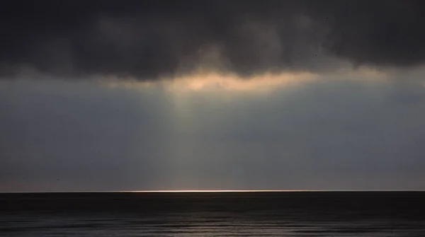 Sunset Adrian Sea Dark Clouds Spectacular Reflection Ocean — Stock Photo, Image