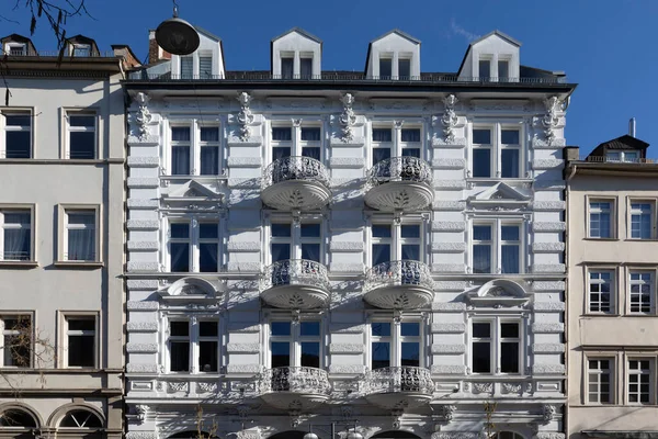 Gevel Van Oud Mooi Historisch Appartementencomplex Wiesbaden Duitsland — Stockfoto