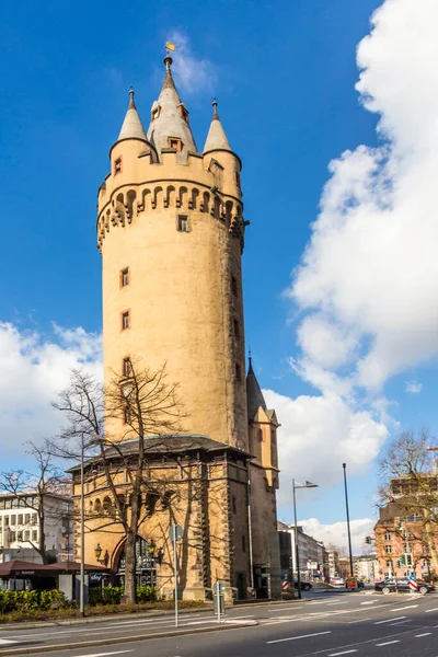 Франкфурт Германия Февраля 2015 Эшенхаймская Башня Является Старейшим Самым Нетронутым — стоковое фото