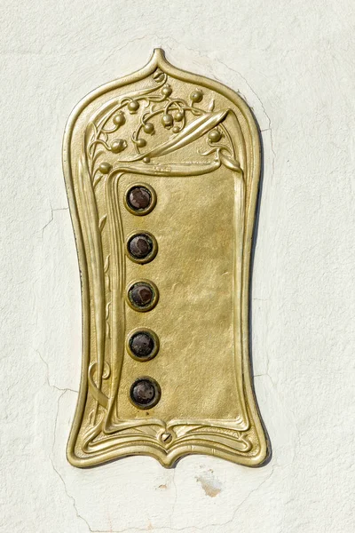 Old Metal Doorbell Knob Art Nouveau Style Detail — Stok fotoğraf