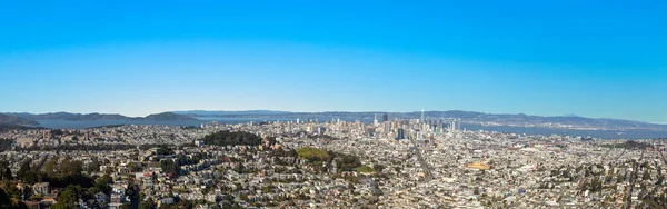 Güneşli Bir Günde San Francisco Nun Ufuk Çizgisine Bak — Stok fotoğraf
