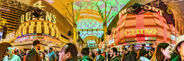 Las Vegas Usa Maart 2019 Fremont Street Met Veel Neonlichten — Stockfoto
