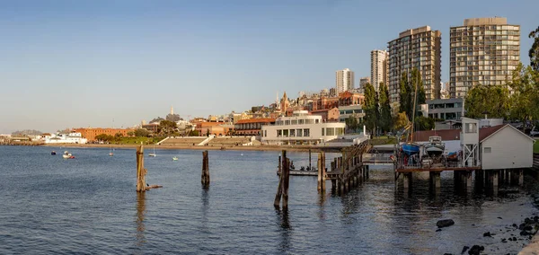Vacker Utsikt Över Hamnområdet Med Strand Och Brygga San Francisco — Stockfoto