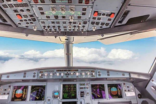 Cockpit View Commercial Jet Airliner — Stock Photo, Image