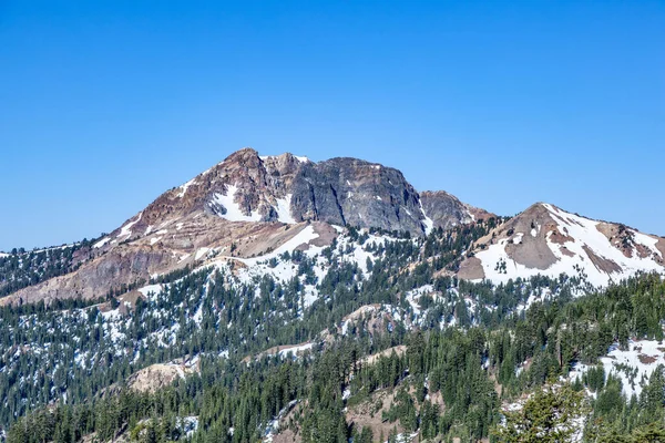 Aussichtsreicher Fels Lasson Nationalpark Mit Schnee — Stockfoto