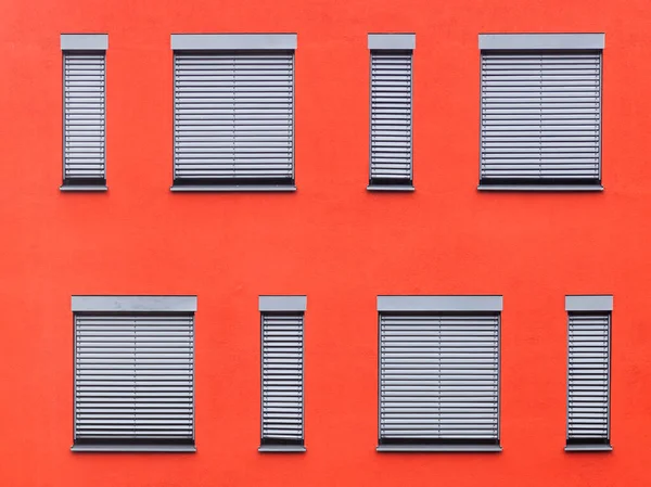 Pattern Windows Red Wall — Stock Photo, Image