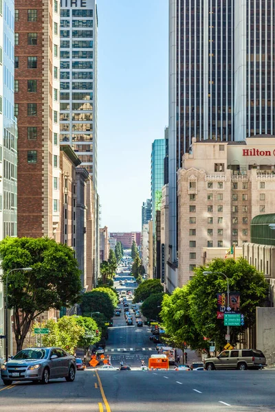 2012年6月27日 ロサンゼルス中心街からサウス グランド アベニューまでの通りの眺め — ストック写真