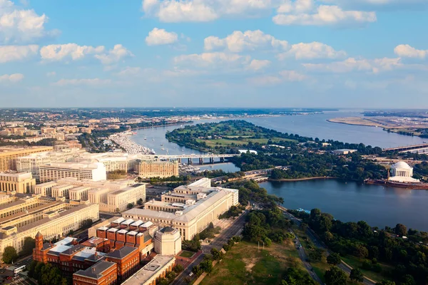 Antena Washington Com Rio Potomac Edifícios Históricos Governo Templo Grego — Fotografia de Stock