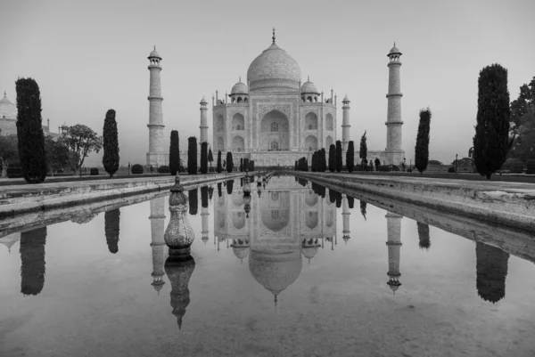 Sabah Işığında Taj Mahal Arapça Ngilizce Anlamına Gelen Kur Yazısıyla — Stok fotoğraf