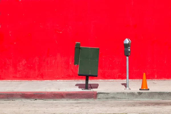 Parkeermeter Voor Rode Muur Amerika — Stockfoto