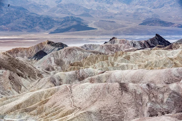 Zabriskie Point Death Valley Sivatagban Egy Napsütéses Napon — Stock Fotó