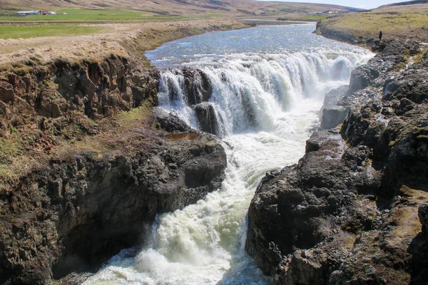Wodospad Kolugljufur Islandii — Zdjęcie stockowe