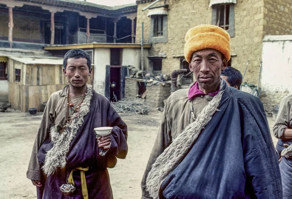 Lhasa Kina December 1984 Lokalbefolkningen Från Bergen Möts Den Gamla — Stockfoto