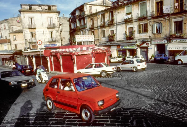 Cosenza Italië Januari 1995 Uitzicht Het Valdesi Plein Het Dorp — Stockfoto