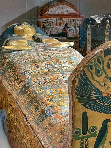 Cairo Egypt July 2023 Golden Sarcophagus Egyptian Pharaoh — Stock Photo, Image