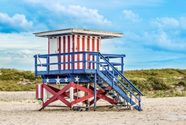 Güney Sahili, Miami, Florida, ABD 'deki cankurtaran kulesi.