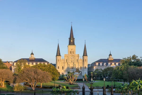 Schilderachtige Vroege Ochtend Uitzicht Louis Kathedraal Jackson Plein New Orleans — Stockfoto
