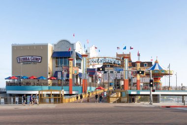 Galveston, ABD - 28 Ekim 2023: Galveston Adası 'ndaki Zevk İskelesi, Teksas, ABD.