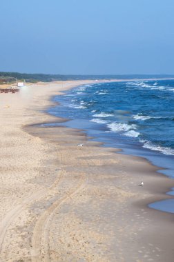 Zinnowitz 'teki boş plaj Paskalya zamanında Almanya' nın Kullanım Alanında