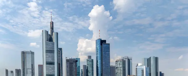 Vista Horizonte Frankfurt Con Rascacielos Del Centro Financiero Alemania — Foto de Stock