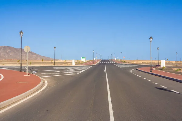 Nowe Drogi Dla Obszaru Zabudowy Lanzarote Celu Nadania Priorytetu Infrastrukturze — Zdjęcie stockowe