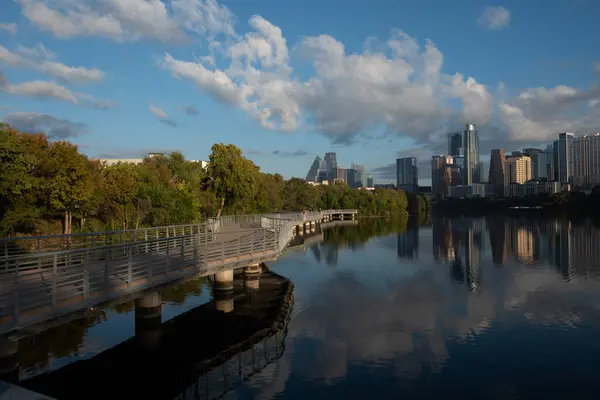 Skyline Austin Med Refleksion Floden Begyndelsen Morgenen Texas - Stock-foto