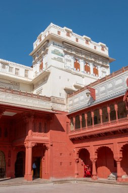 Hindistan, Rajasthan, Bikaner 'deki Junagarh Kalesi' ndeki Karan Mahal Halk Seyirci Salonu