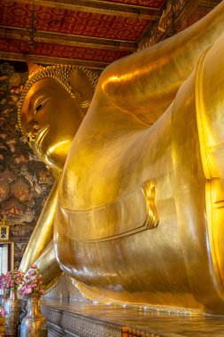 Bangkok, Tayland - 24 Şubat 2017: Bangkok, Tayland 'da yalancı altın Buda.