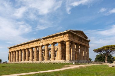 Tarihi Neptun Tapınağı, Paestum, İtalya