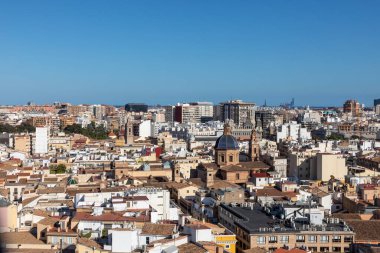 Valencia, İspanya 'nın manzaralı panoramik silueti