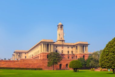 Necentral Secretariat 'ın kuzey bloğu Yeni Delhi' deki Raisina Tepesi 'nde Hindistan Hükümeti' ni yöneten Bakanlar Kurulu Sekreterliği 'nin bulunduğu yerdir.