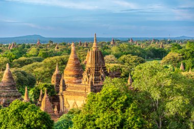 Pagoda manzarası Bagan Tapınakları - Pagan, Mandalay, Myanmarg