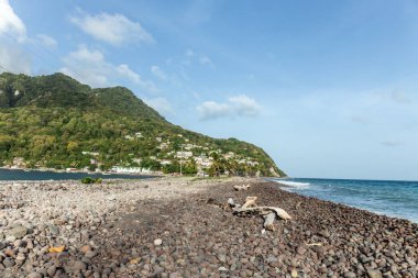 Karayip adası Dominica 'daki Soufriere Körfezi' nde manzara manzarası