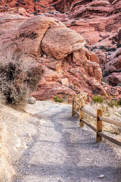 Szlaki Turystyczne Znajdują Się Całym Red Rock Canyon Las Vegas — Zdjęcie stockowe