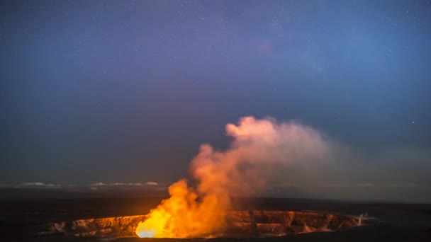 Временной Промежуток Захватывает Светящееся Лавовое Озеро Кальдере Вулкана Килауэа Гавайях — стоковое видео