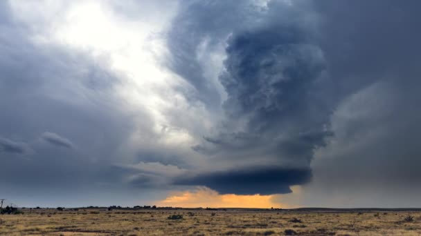 Grande Potente Tempesta Supercelle Tornadiche Che Muove Sulle Grandi Pianure — Video Stock