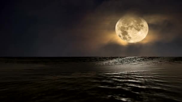 Animowane Wideo Ukazujące Niski Pełny Bursztynowy Księżyc Lśniący Nad Oceanem — Wideo stockowe