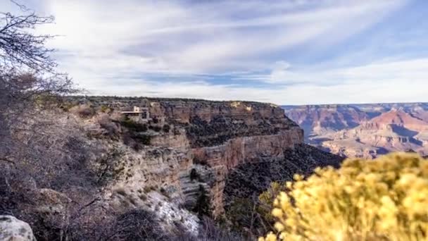 Mraky Pohybují Přes Grand Canyon Výhledem Tokajské Muzeum Při Západu — Stock video