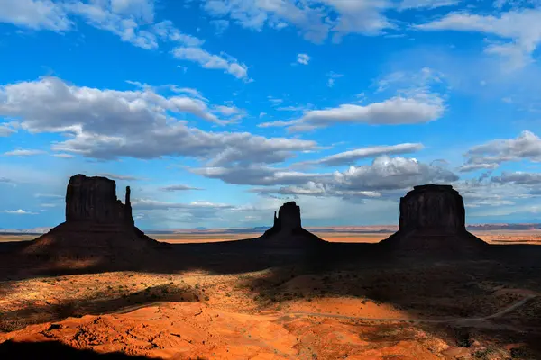 Vista Dramática Cênica Magnífico Butte Mitenes Sombra Monument Valley Arizona Imagem De Stock