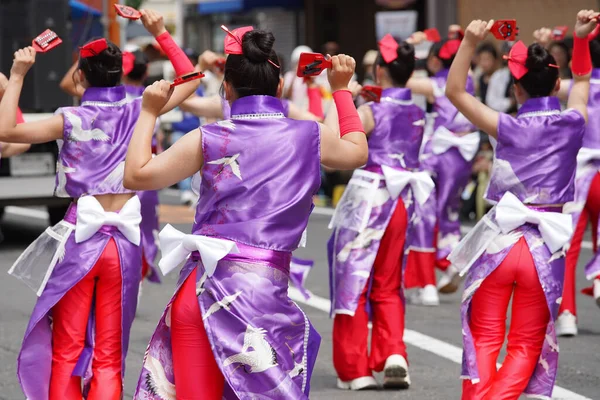 Kagawa Japão Julho 2023 Artistas Japoneses Dançando Famoso Yosakoi Festival — Fotografia de Stock