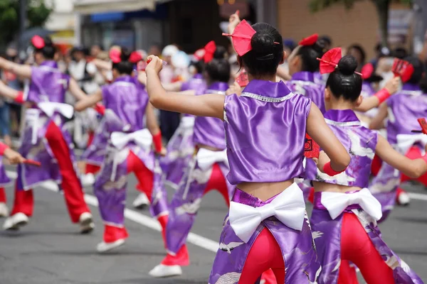 Kagawa Japan Lipiec 2023 Japońscy Wykonawcy Tańczący Słynnym Festiwalu Yosakoi — Zdjęcie stockowe