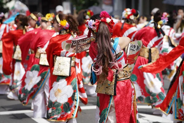 Kagawa Japão Julho 2023 Artistas Japoneses Dançando Famoso Yosakoi Festival — Fotografia de Stock