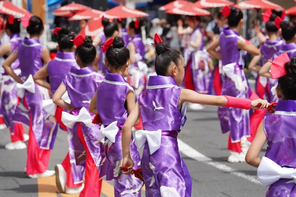 Kagawa Japan Lipiec 2023 Japońscy Wykonawcy Tańczący Słynnym Festiwalu Yosakoi Obraz Stockowy